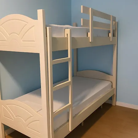 Eni 4 Apartament